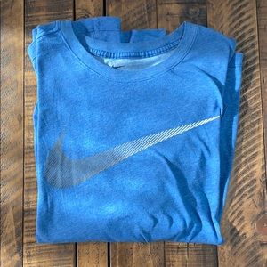 Nike t-shirt